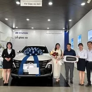 Hình ảnh hoạt động tư vấn xe tại Gia Lai
